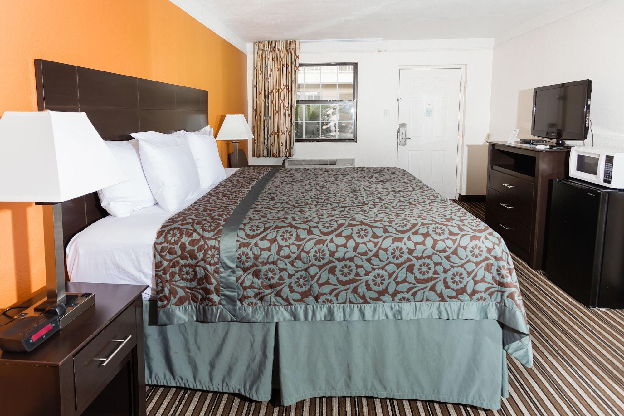 Days Inn By Wyndham Jacksonville Baymeadows Exterior foto